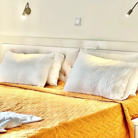 Hotel Closwd Sarande