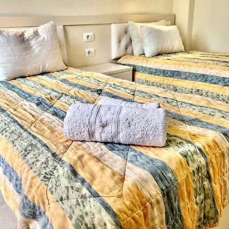 Hotel Closwd