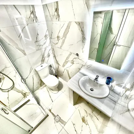 Closwd 4* Sarandë